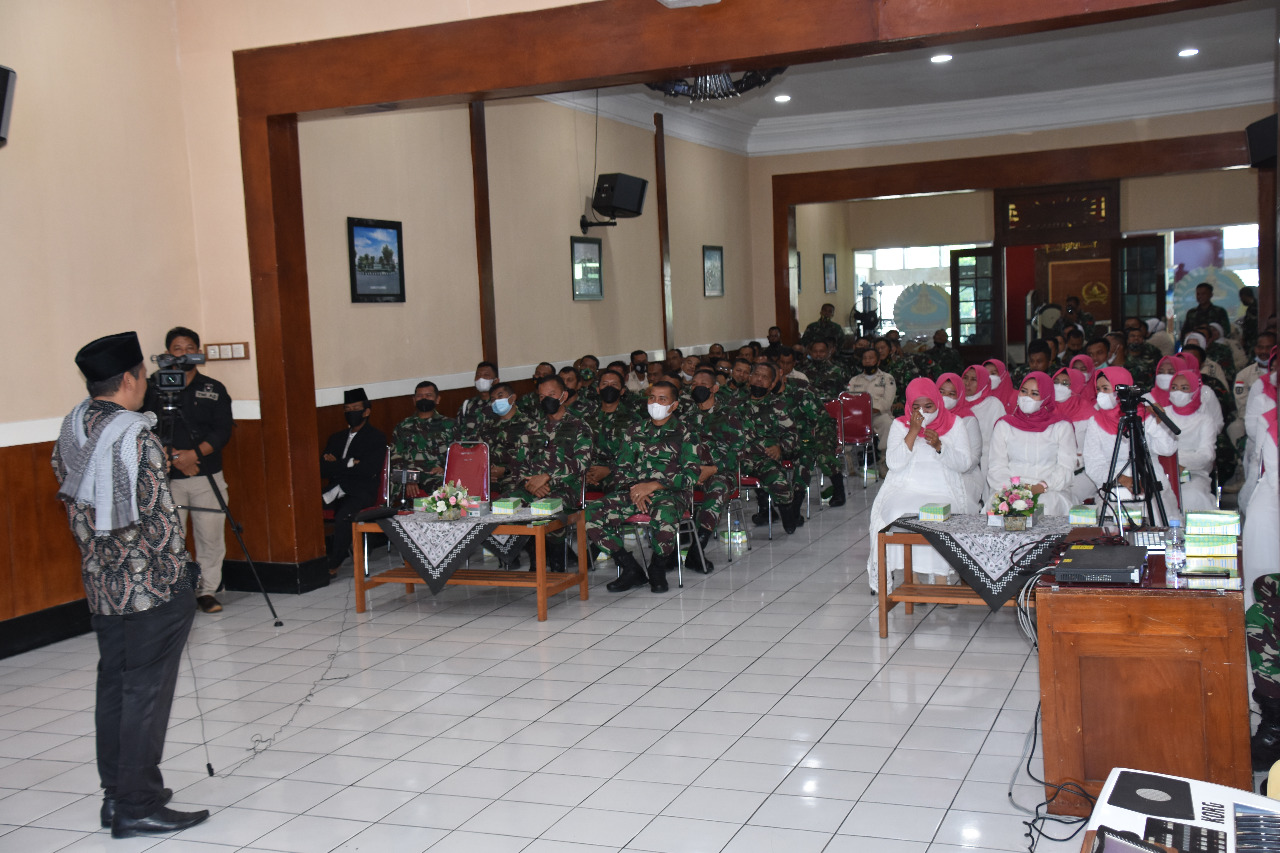 Prajurit Korem 073/Makutarama Peringati Maulid Nabi Muhammad SAW 1443 H/2021 M